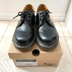 Dr Martens 1461 Smooth Leather Oxfords